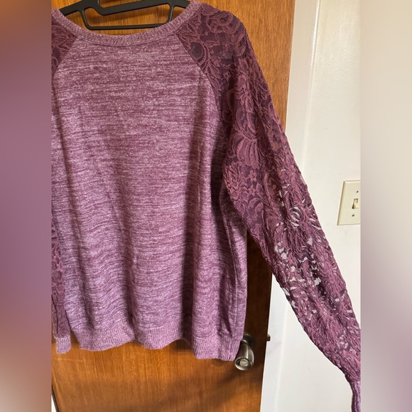 Excellent used condition, size 1 sweater from Super Soft by Torrid, color mauve - Picture 9 of 15